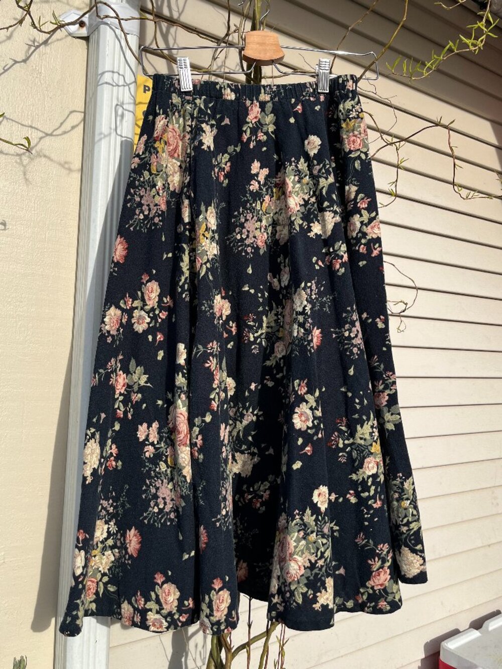 vintage flowered skirt
